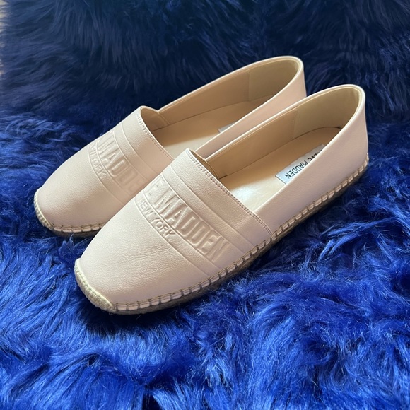 New! Rare STEVE MADDEN “Waken” Leather Espadrille Flats in Blush - Picture 7 of 11